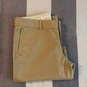 J. Crew Broken-in Boyfriend Chinos Size 6